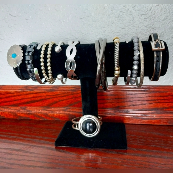 Vintage lot of bracelets - Picture 3 of 10